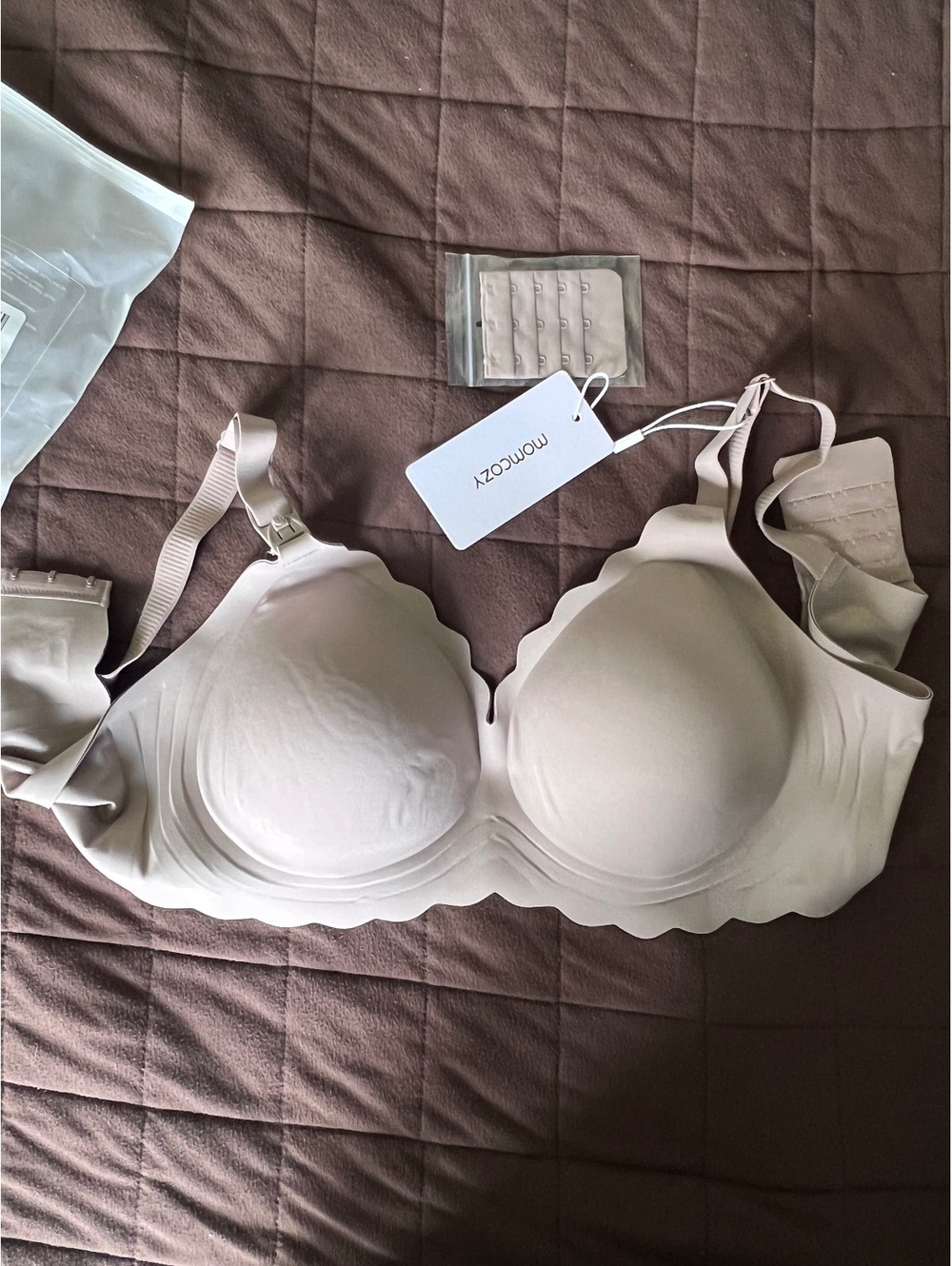 Momcozy nursing bra - new with tags